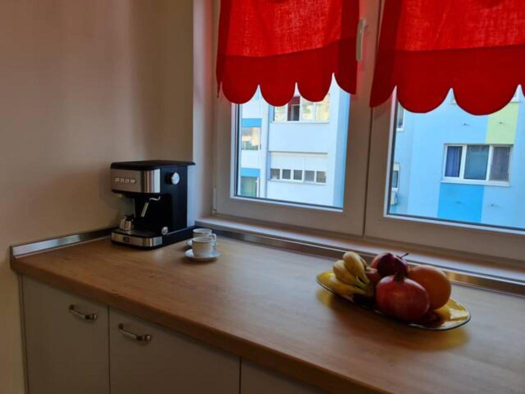 Flora - Beautiful *New* Apartment To The Beach Burgas Exterior photo