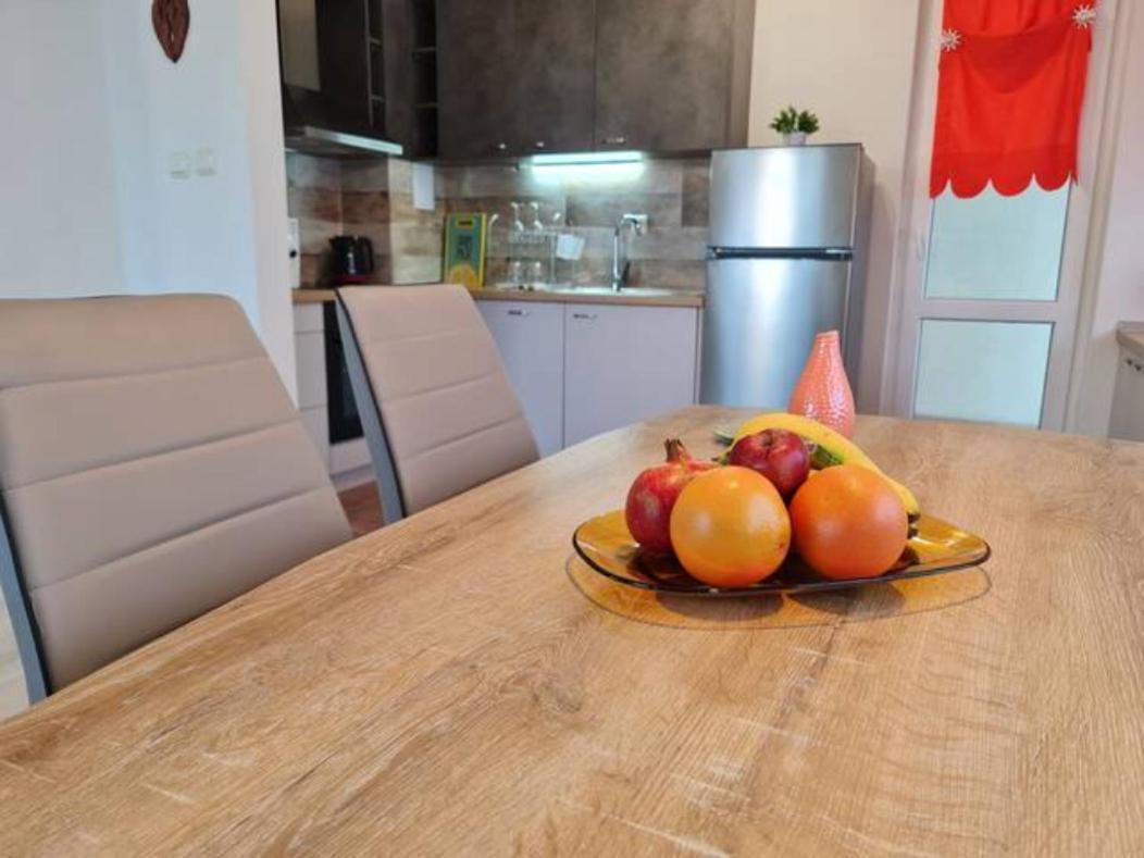 Flora - Beautiful *New* Apartment To The Beach Burgas Exterior photo